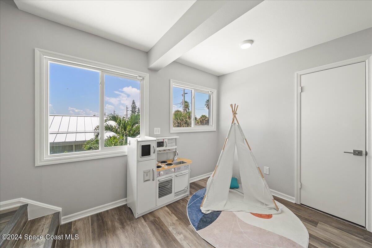 645 S Atlantic Avenue