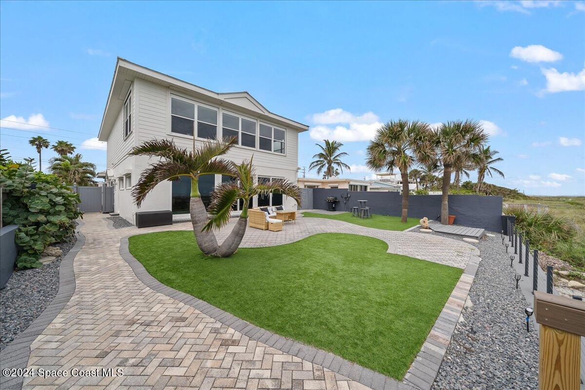 645 S Atlantic Avenue