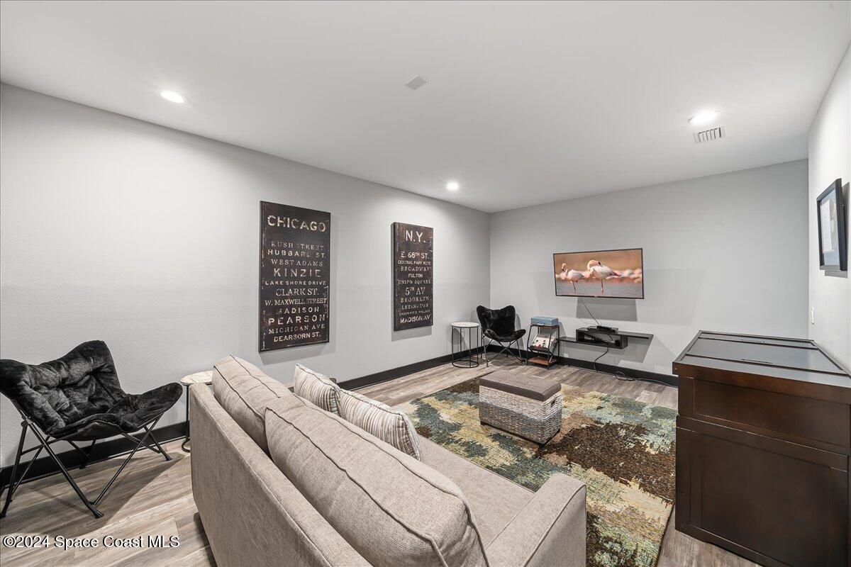 645 S Atlantic Avenue