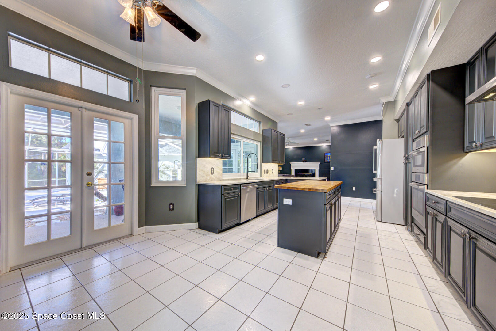 1817 Laurel Oak Drive S