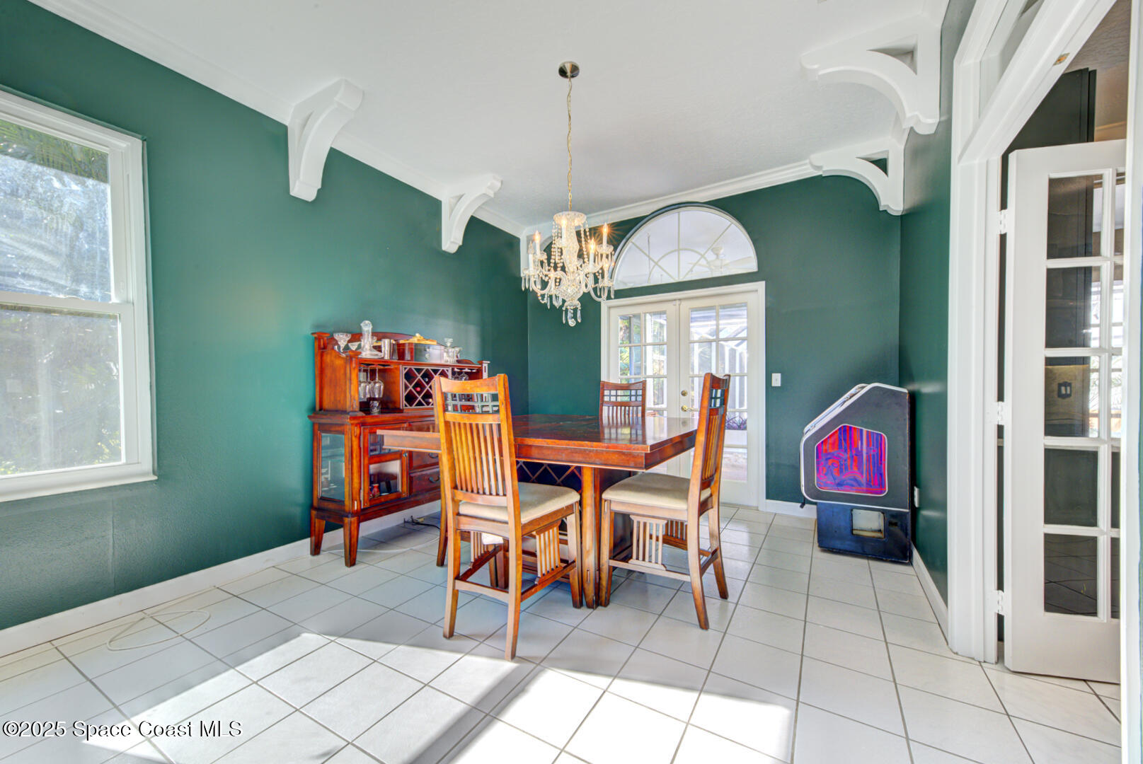 1817 Laurel Oak Drive S