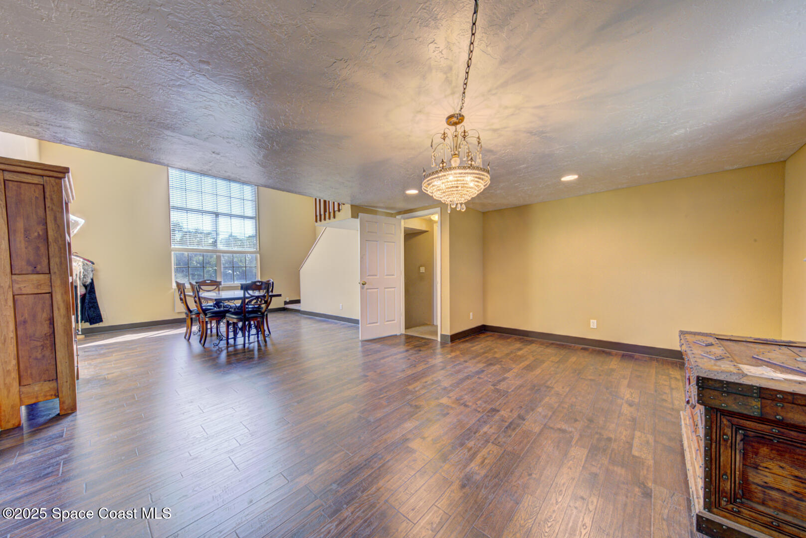 1817 Laurel Oak Drive S
