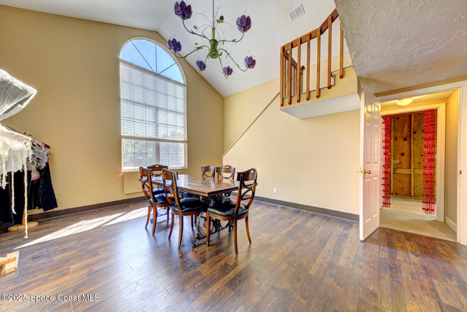 1817 Laurel Oak Drive S
