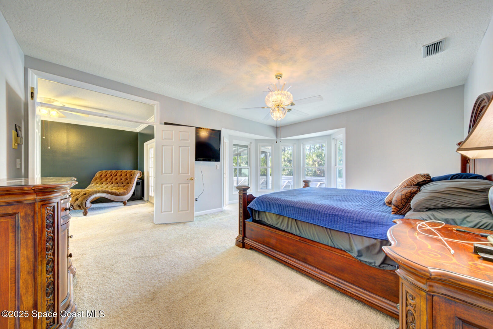 1817 Laurel Oak Drive S