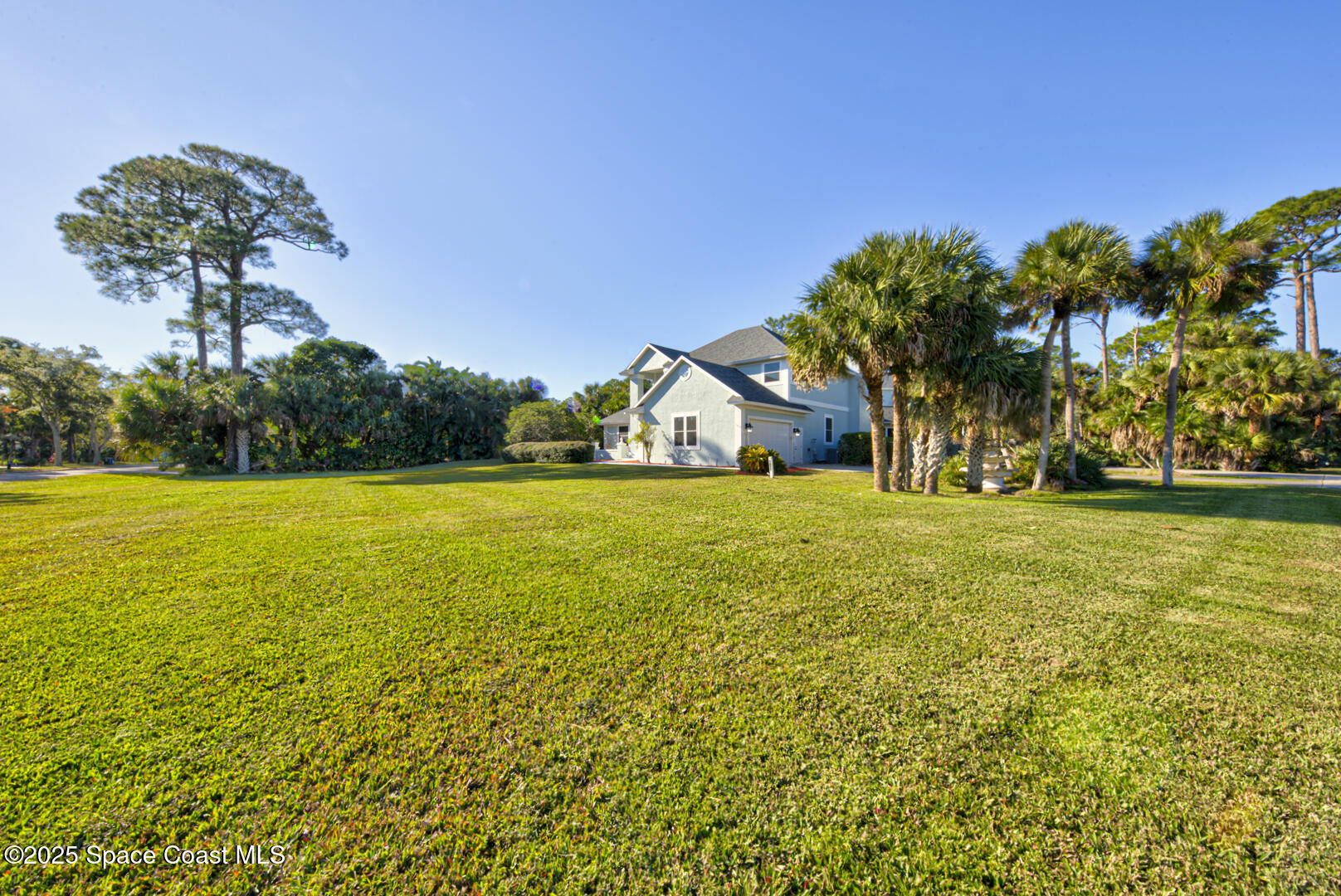 1817 Laurel Oak Drive S