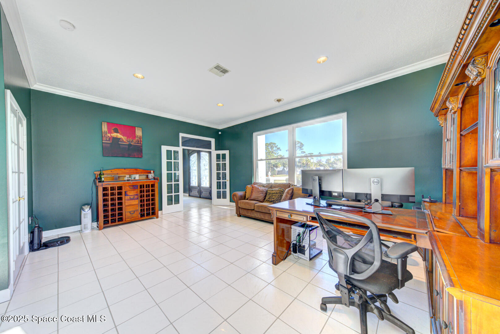 1817 Laurel Oak Drive S
