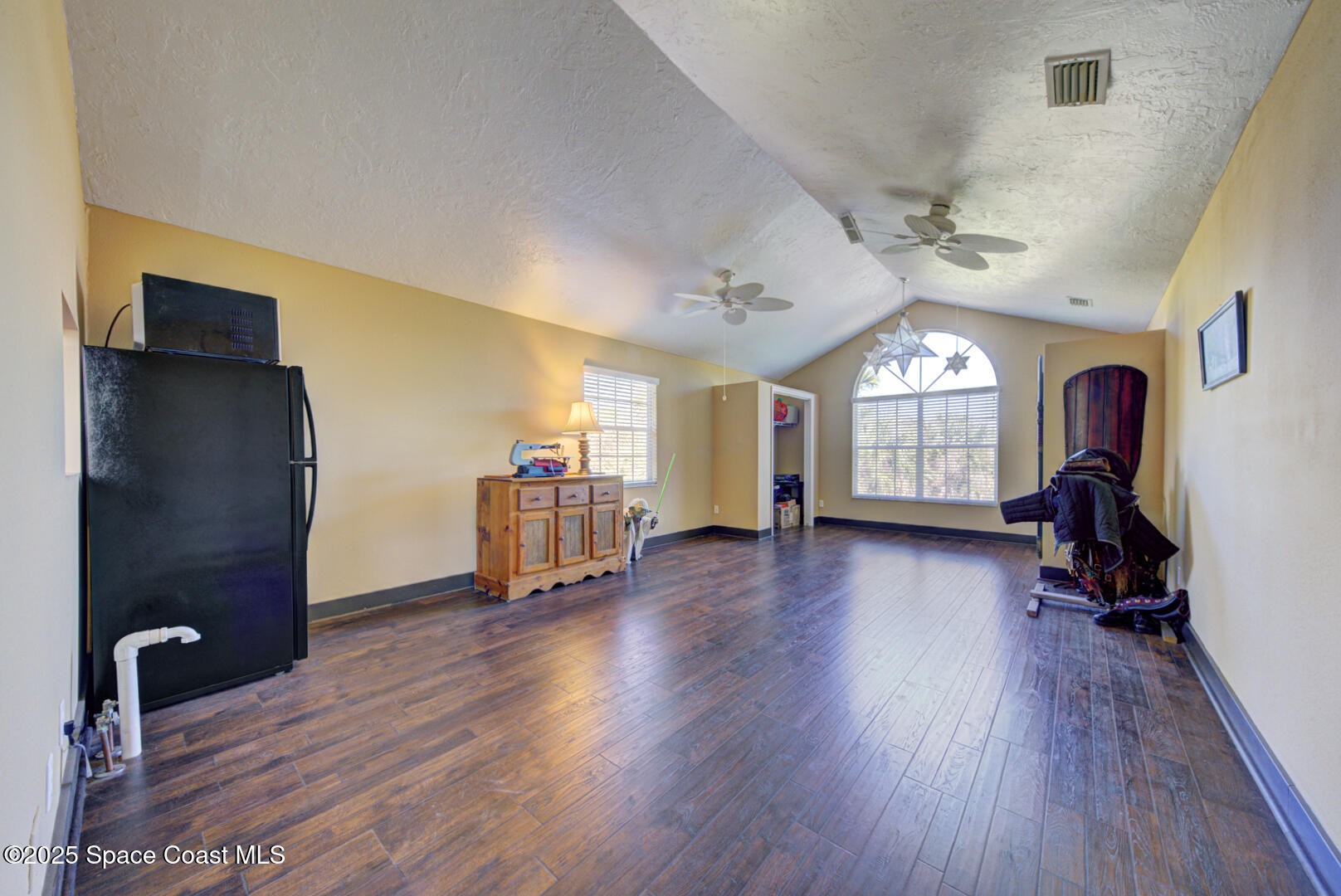 1817 Laurel Oak Drive S