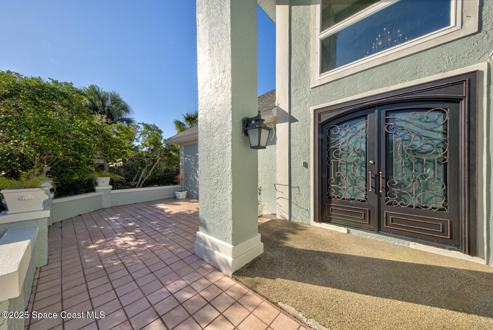 1817 Laurel Oak Drive S