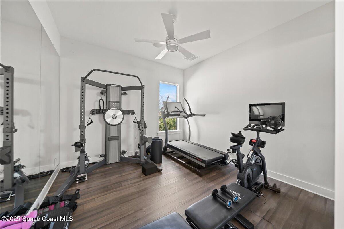 3698 Lake Adelaide Place