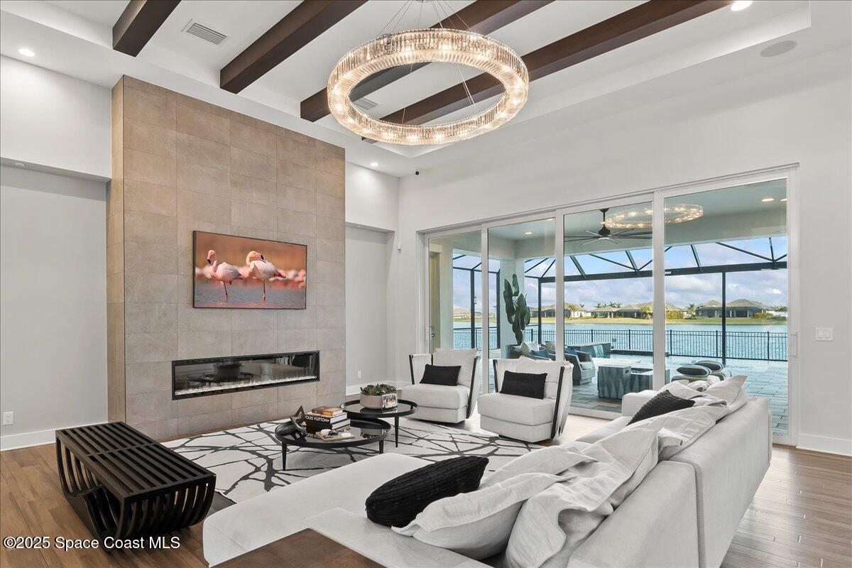 3698 Lake Adelaide Place