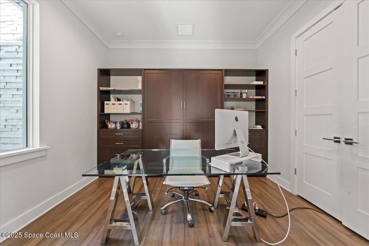 3698 Lake Adelaide Place