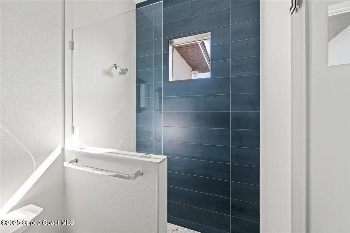 3698 Lake Adelaide Place