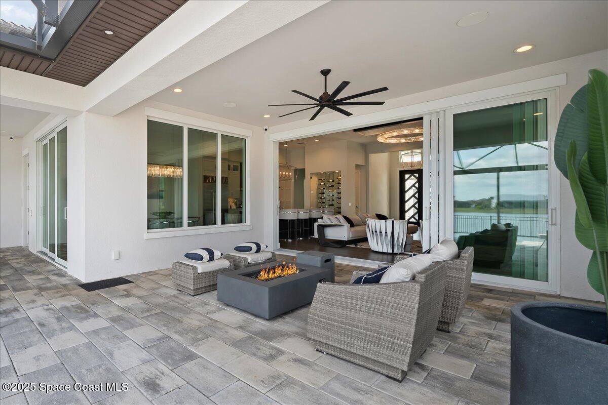 3698 Lake Adelaide Place