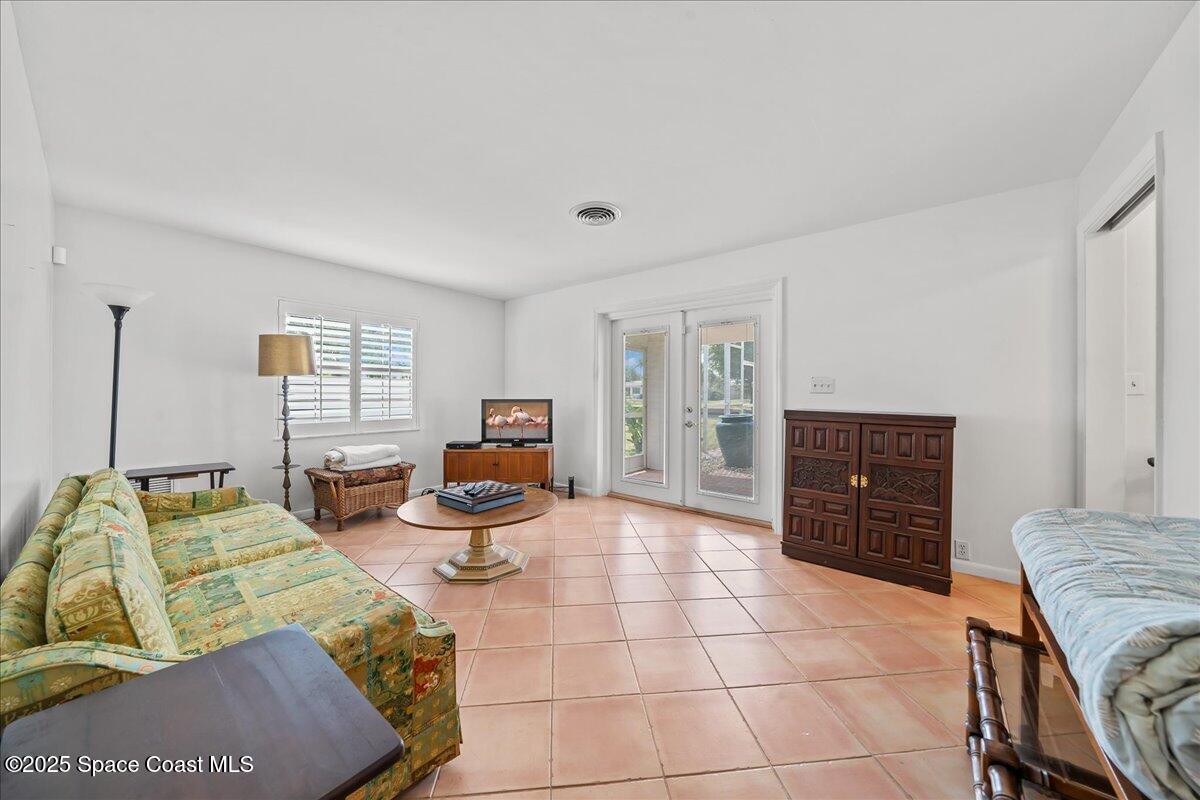 1790 Bay Shore Drive