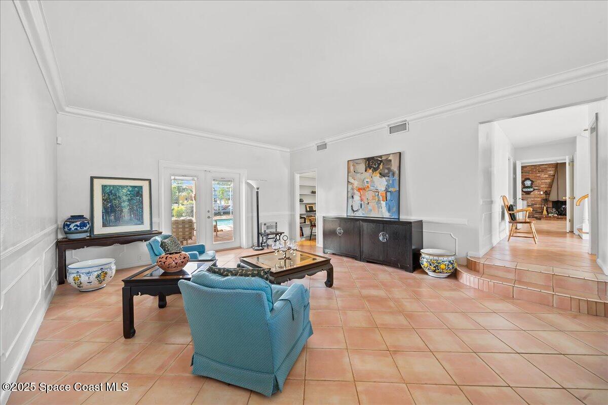 1790 Bay Shore Drive