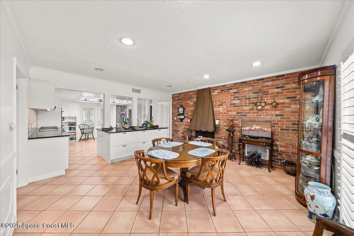 1790 Bay Shore Drive