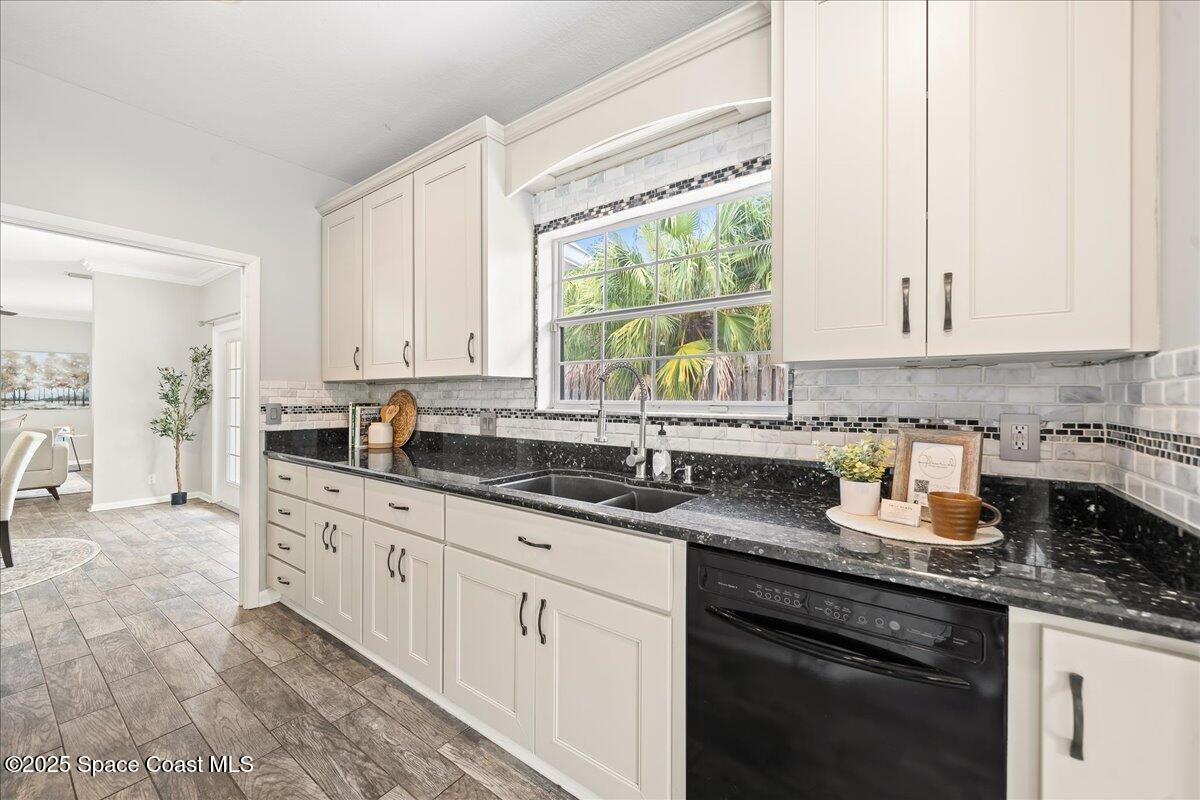 505 Sanderling Drive