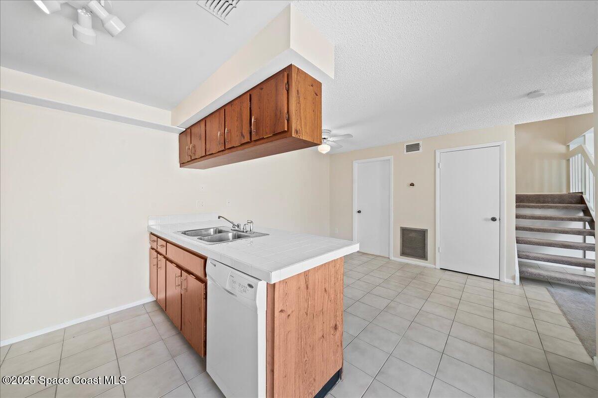 3172 Beach Winds Court