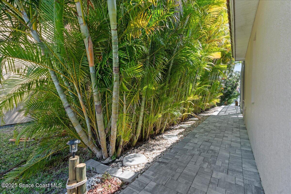 347 Lanternback Island Drive