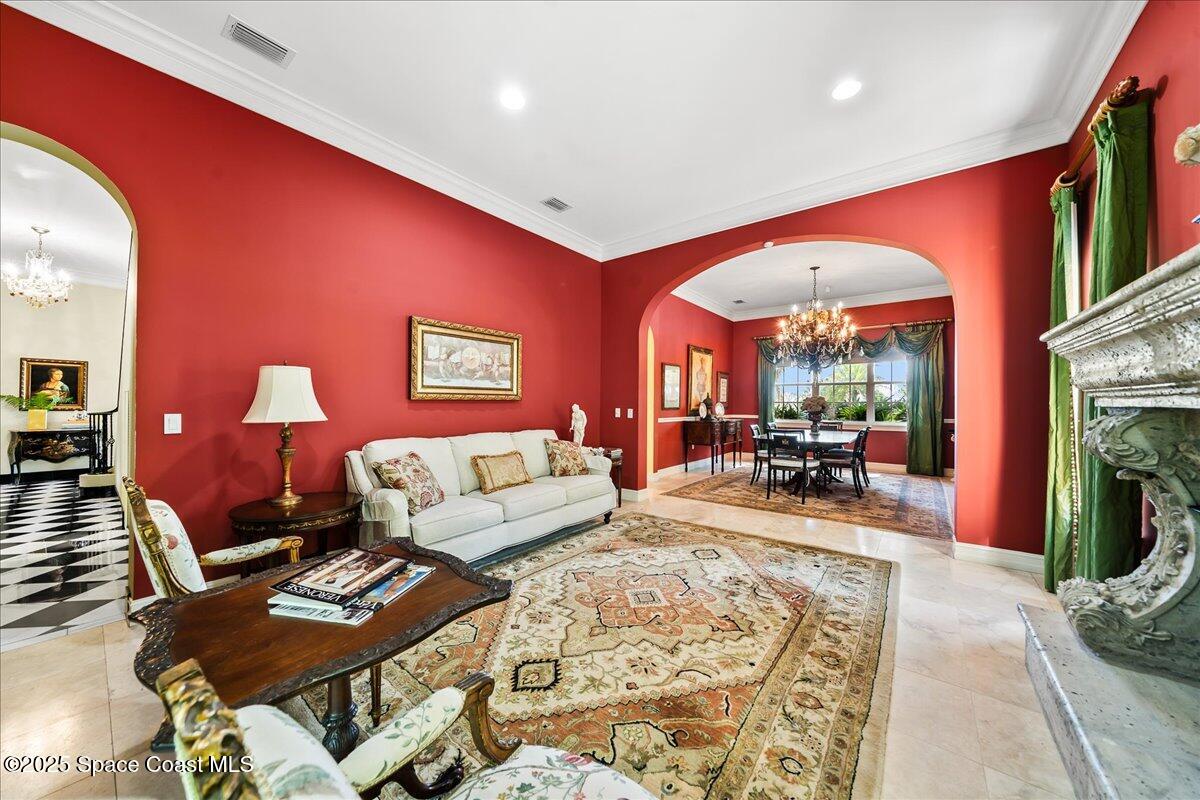 9340 S Tropical Trail