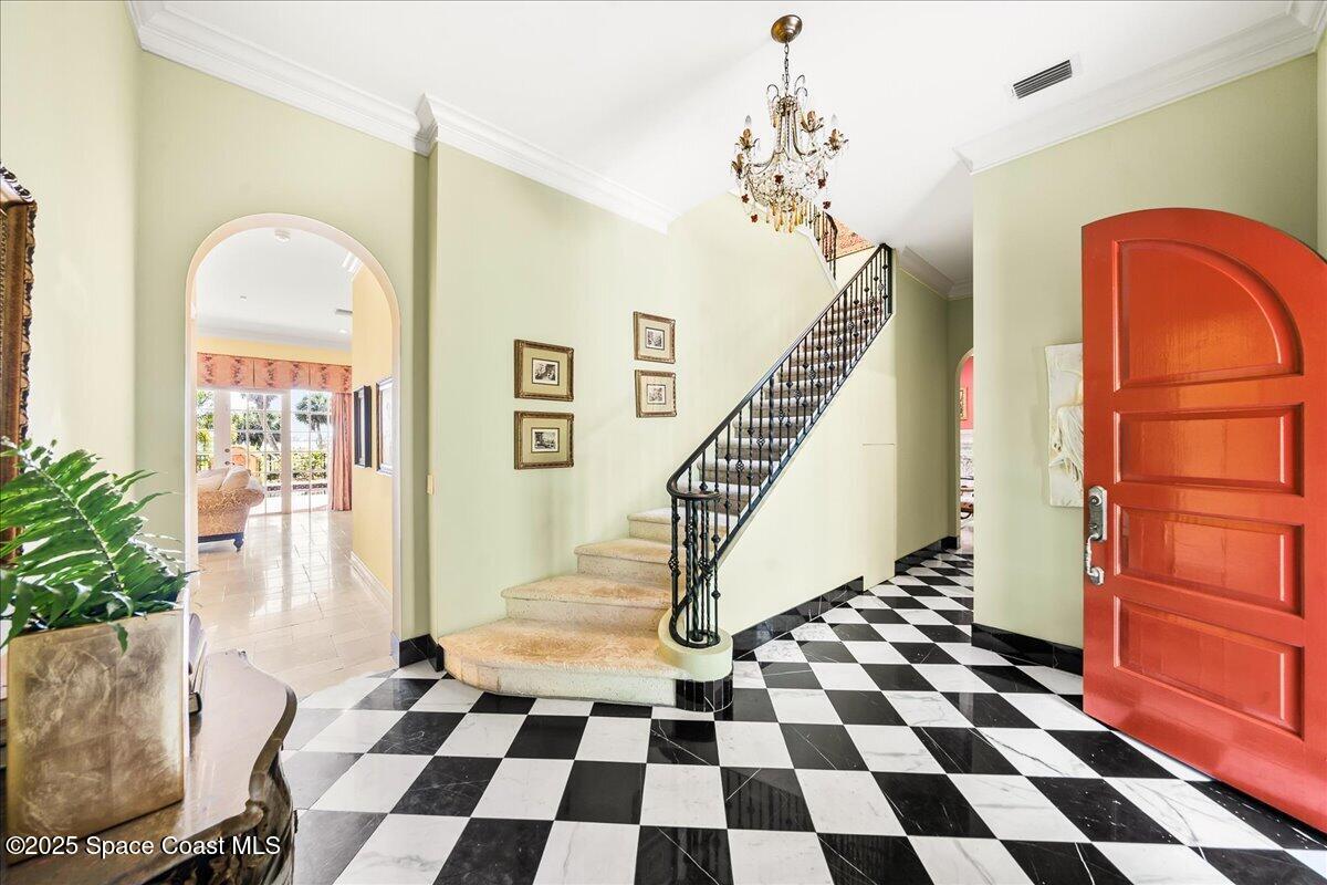 9340 S Tropical Trail