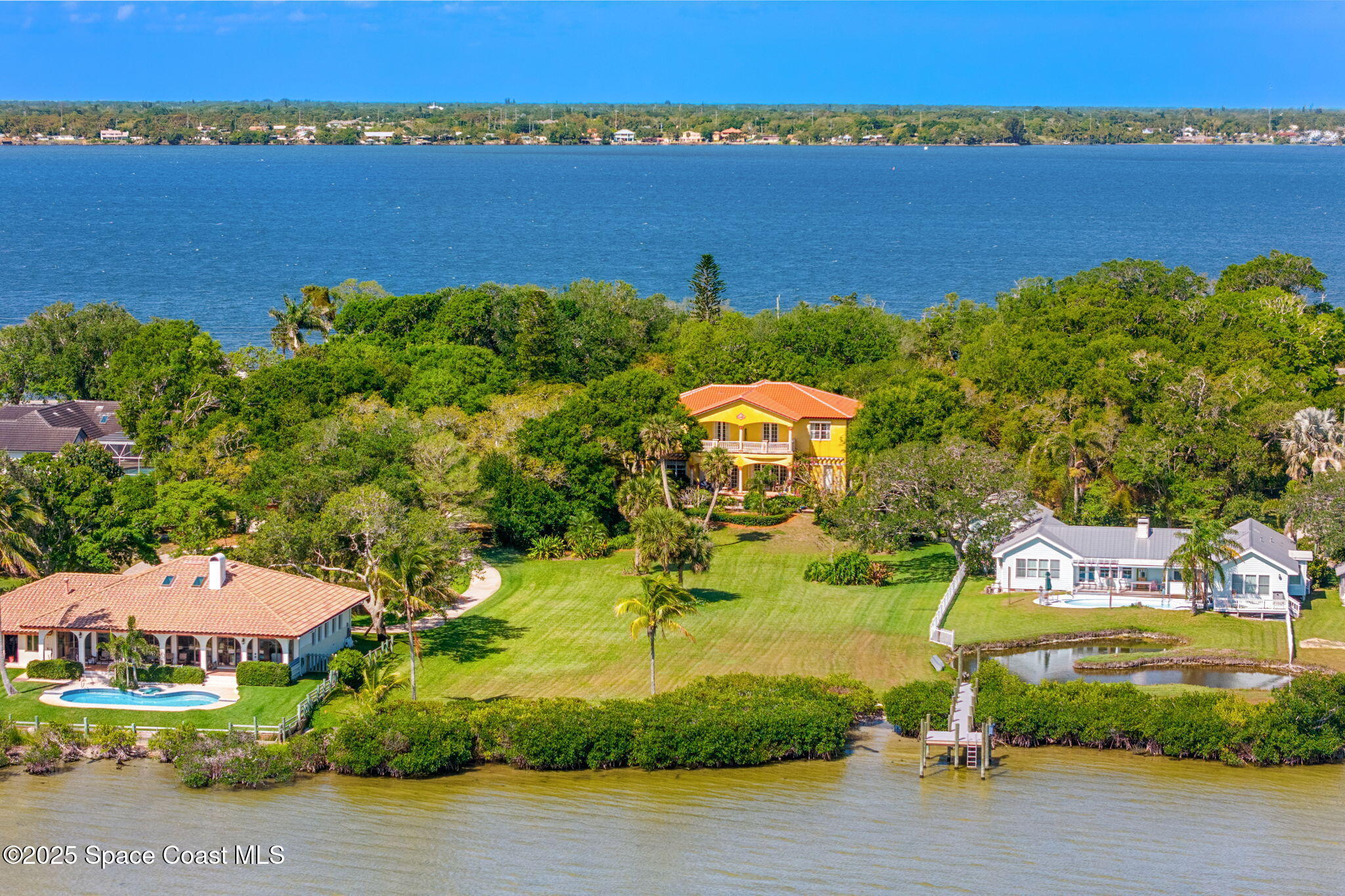 9340 S Tropical Trail