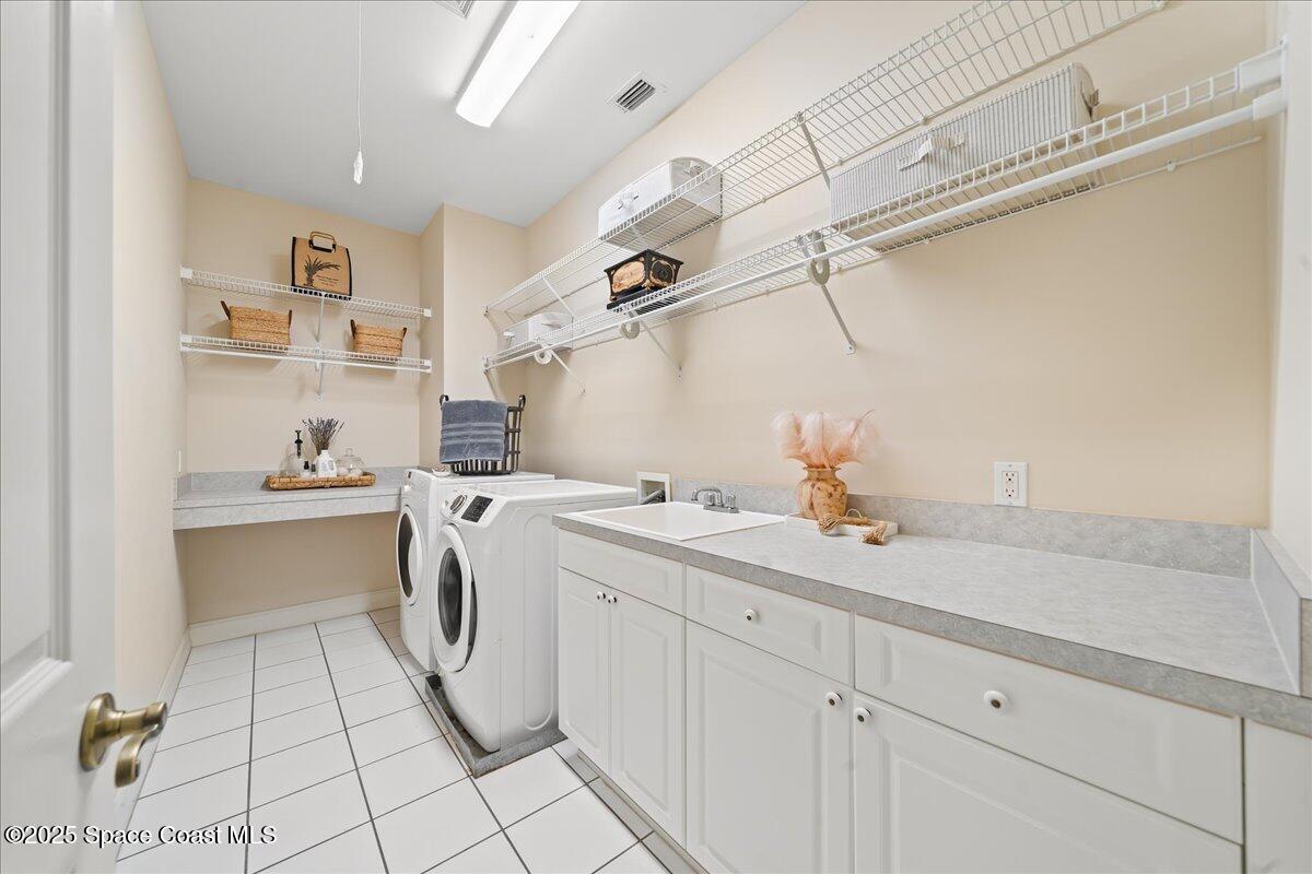 9340 S Tropical Trail