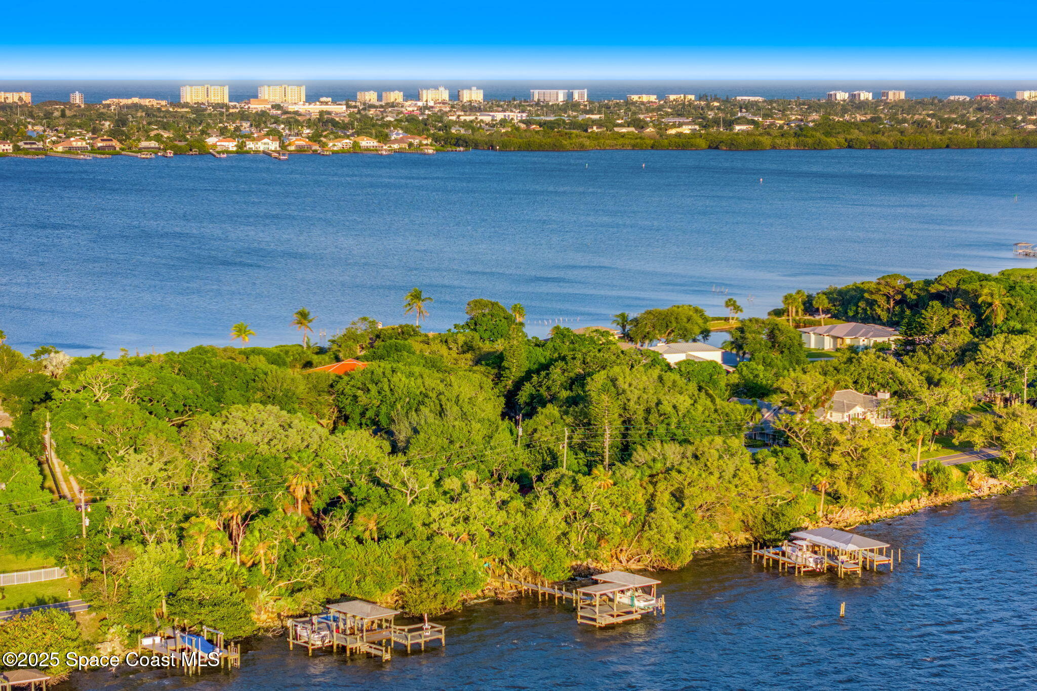 9340 S Tropical Trail