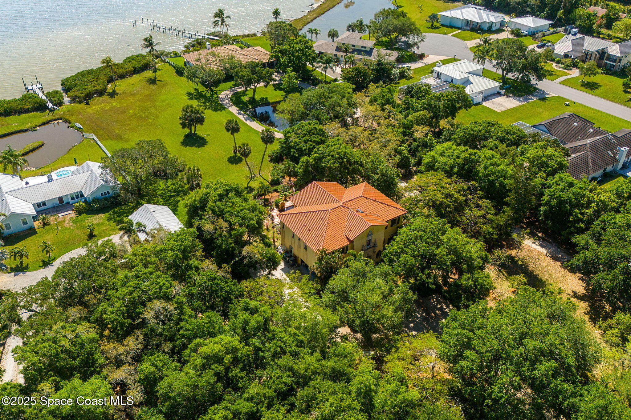 9340 S Tropical Trail