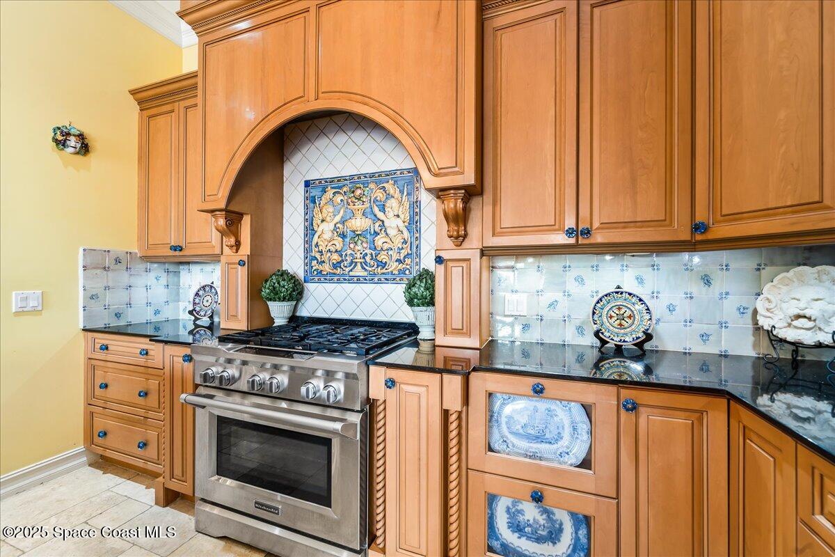 9340 S Tropical Trail