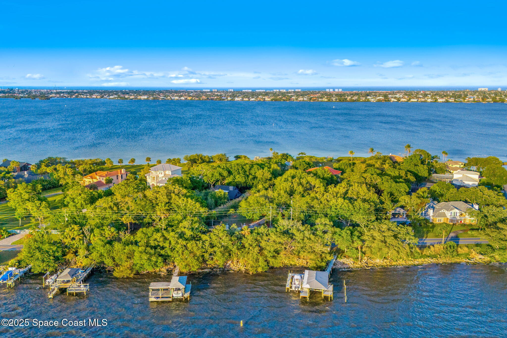 9340 S Tropical Trail