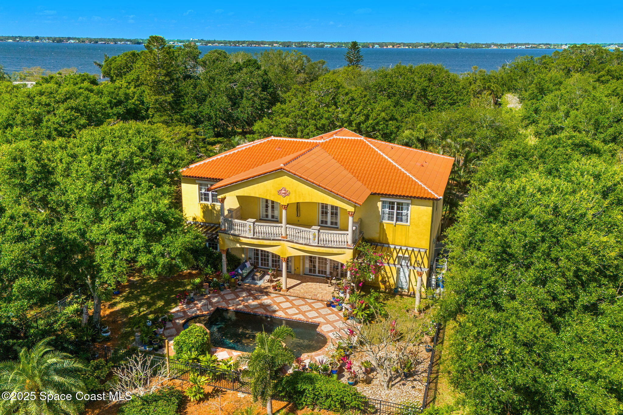 9340 S Tropical Trail