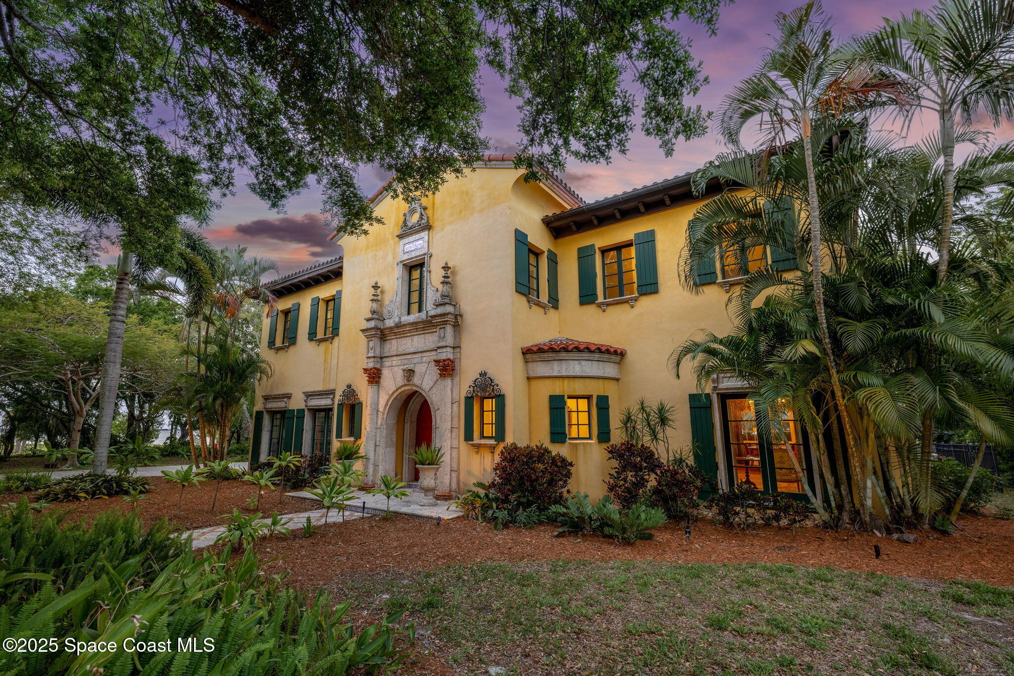 9340 S Tropical Trail