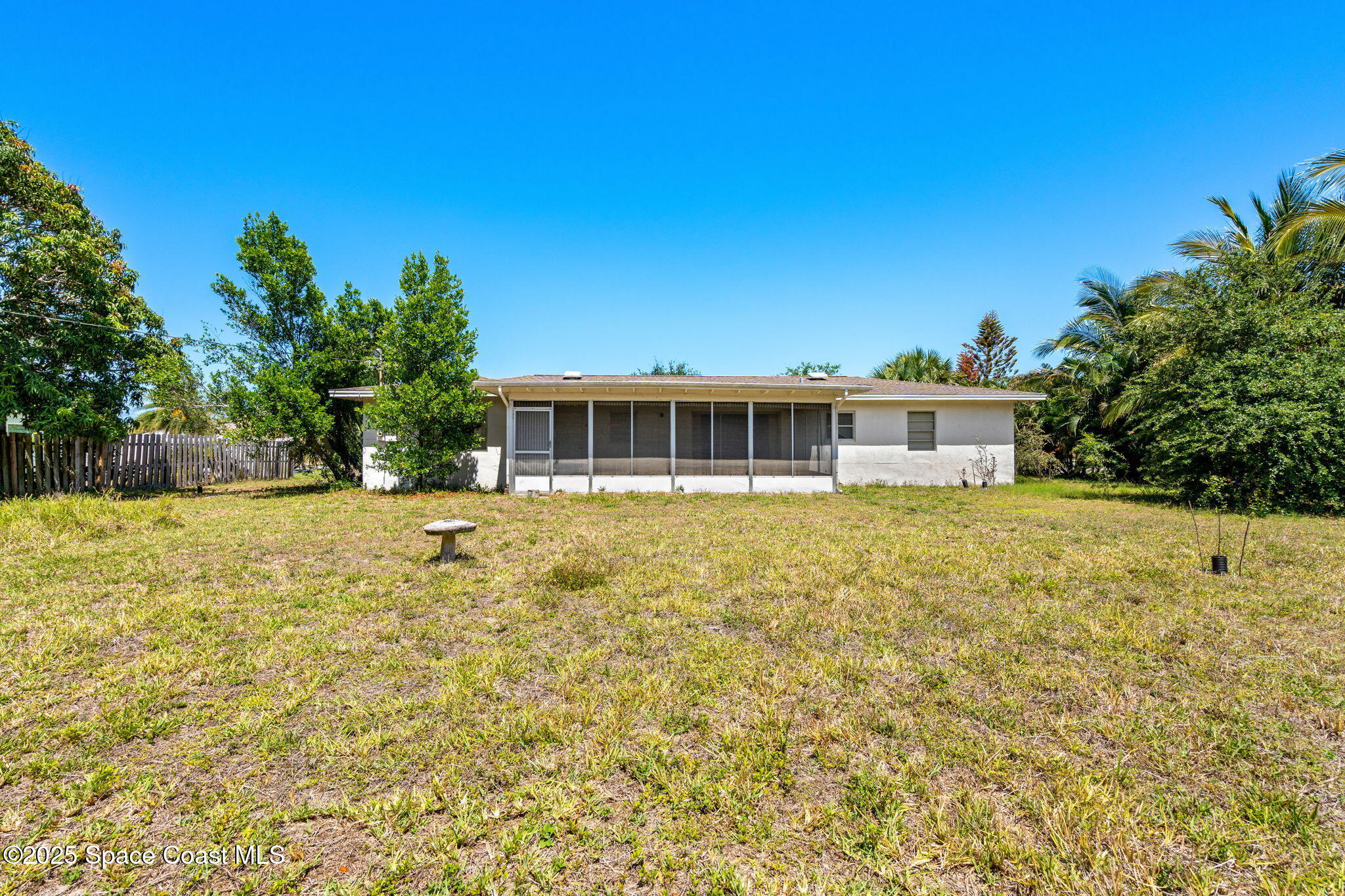 1200 Magnolia Drive