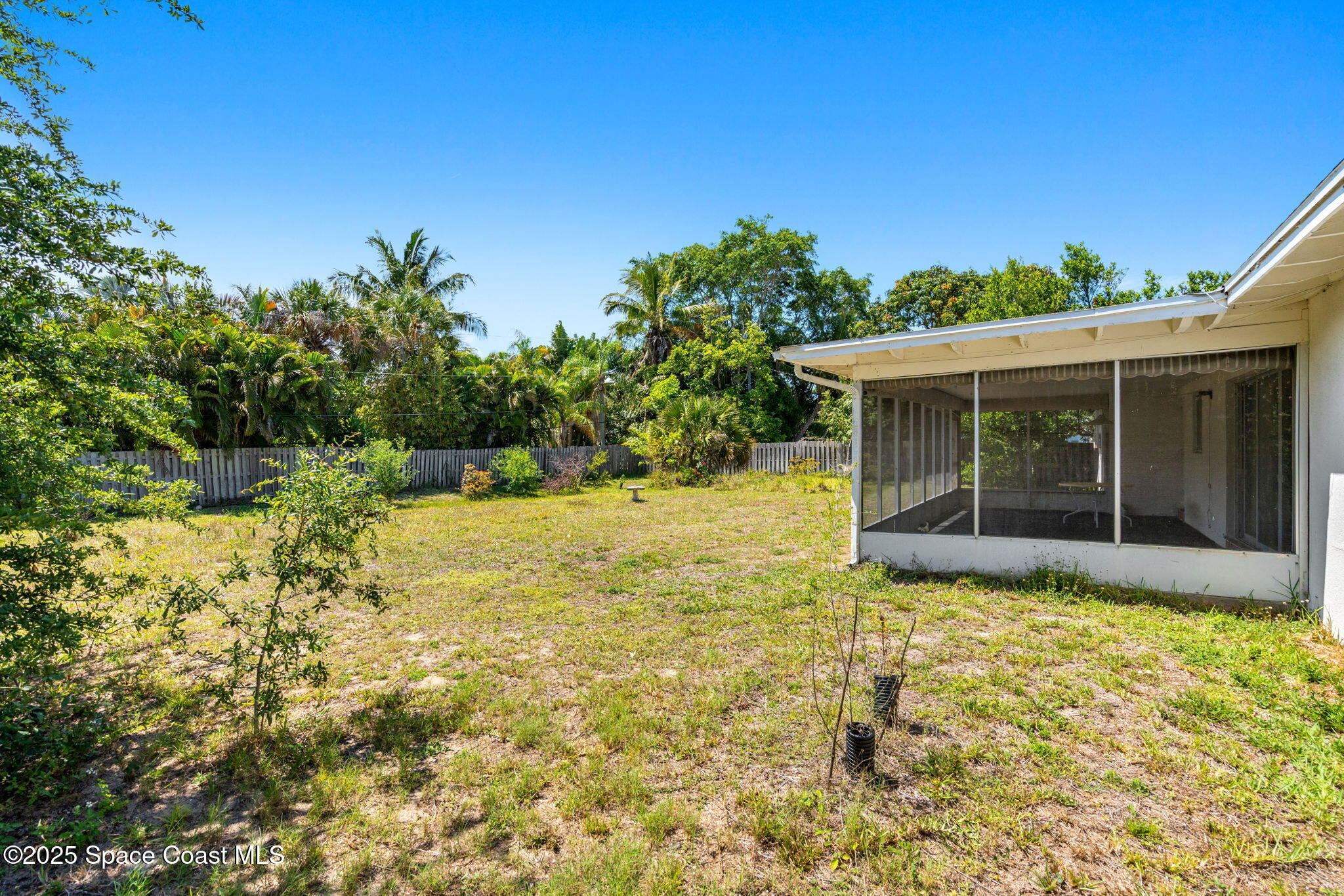 1200 Magnolia Drive