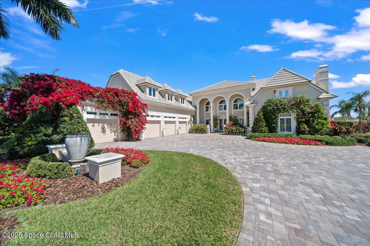 240 Lansing Island Drive