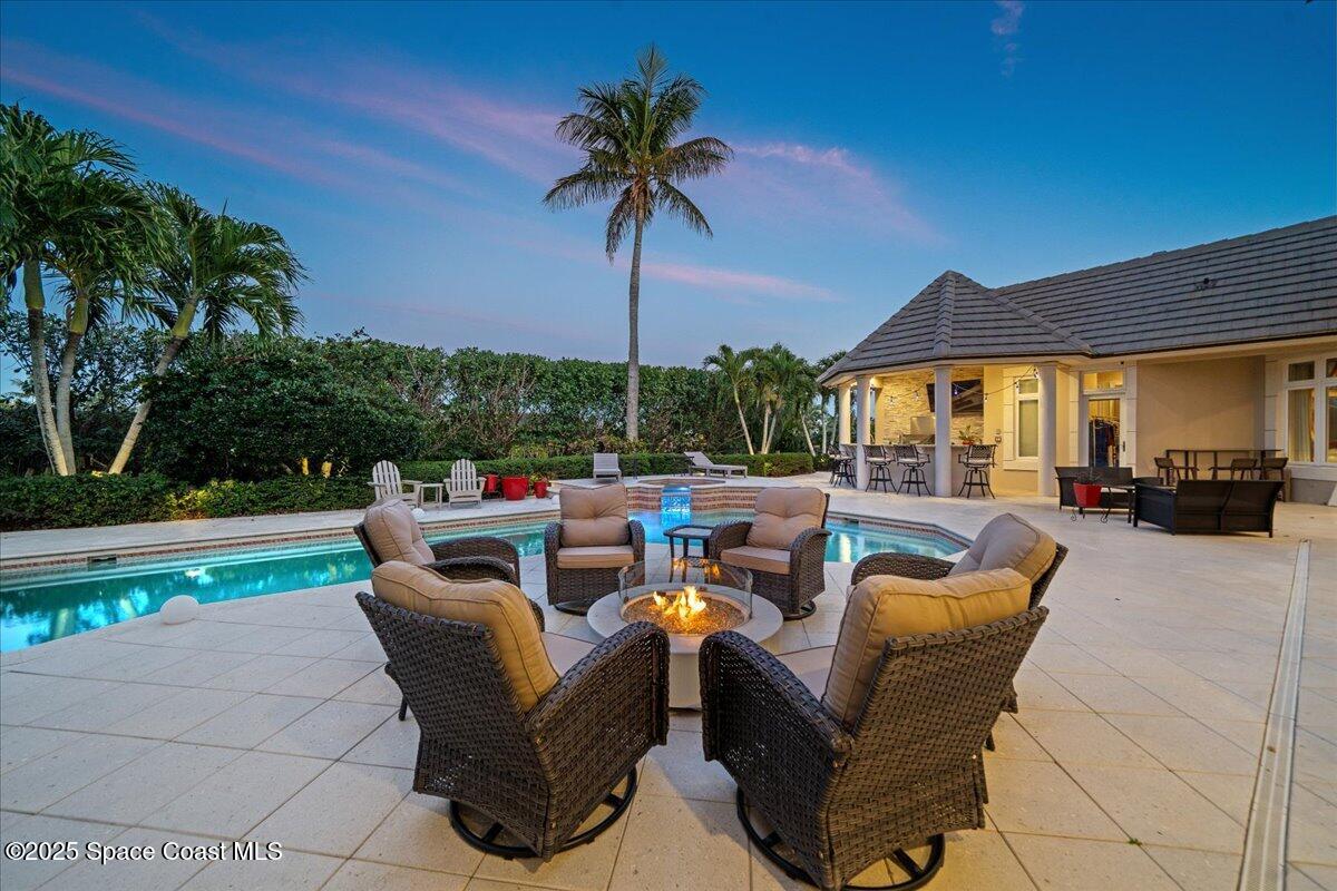 240 Lansing Island Drive