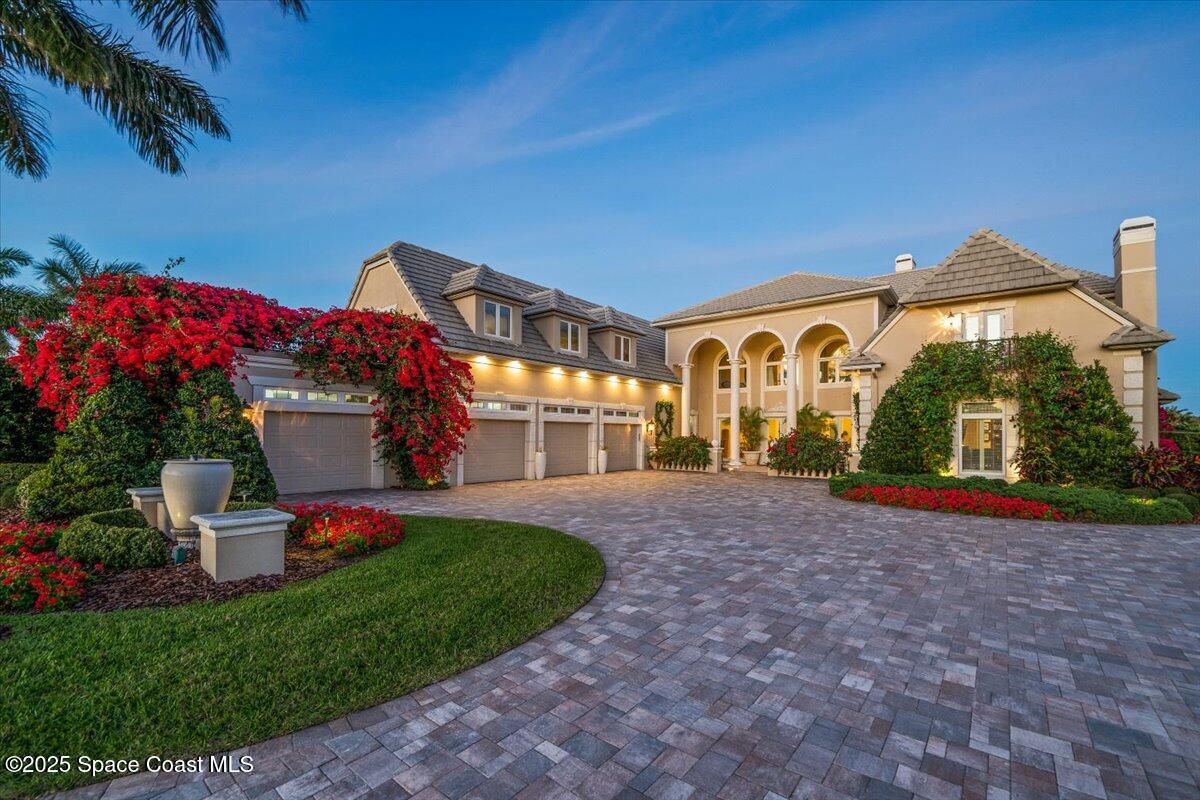 240 Lansing Island Drive