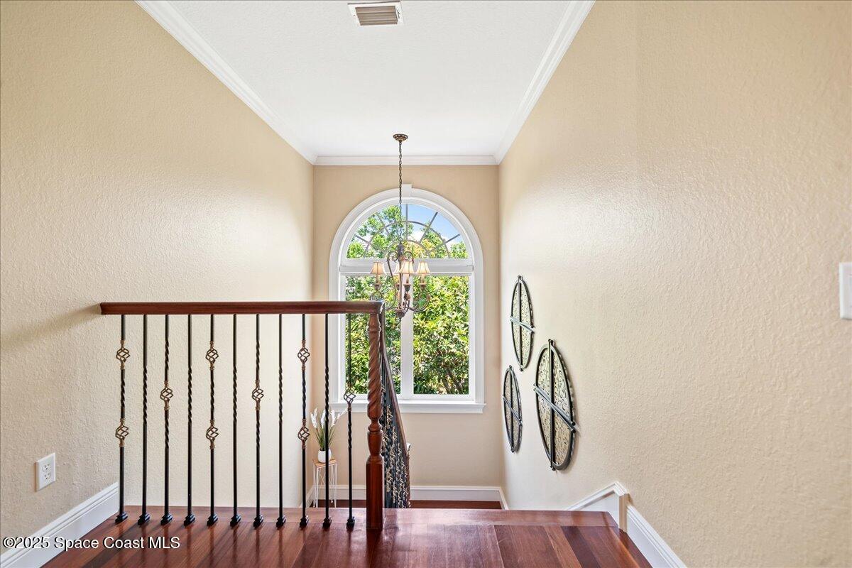 240 Lansing Island Drive