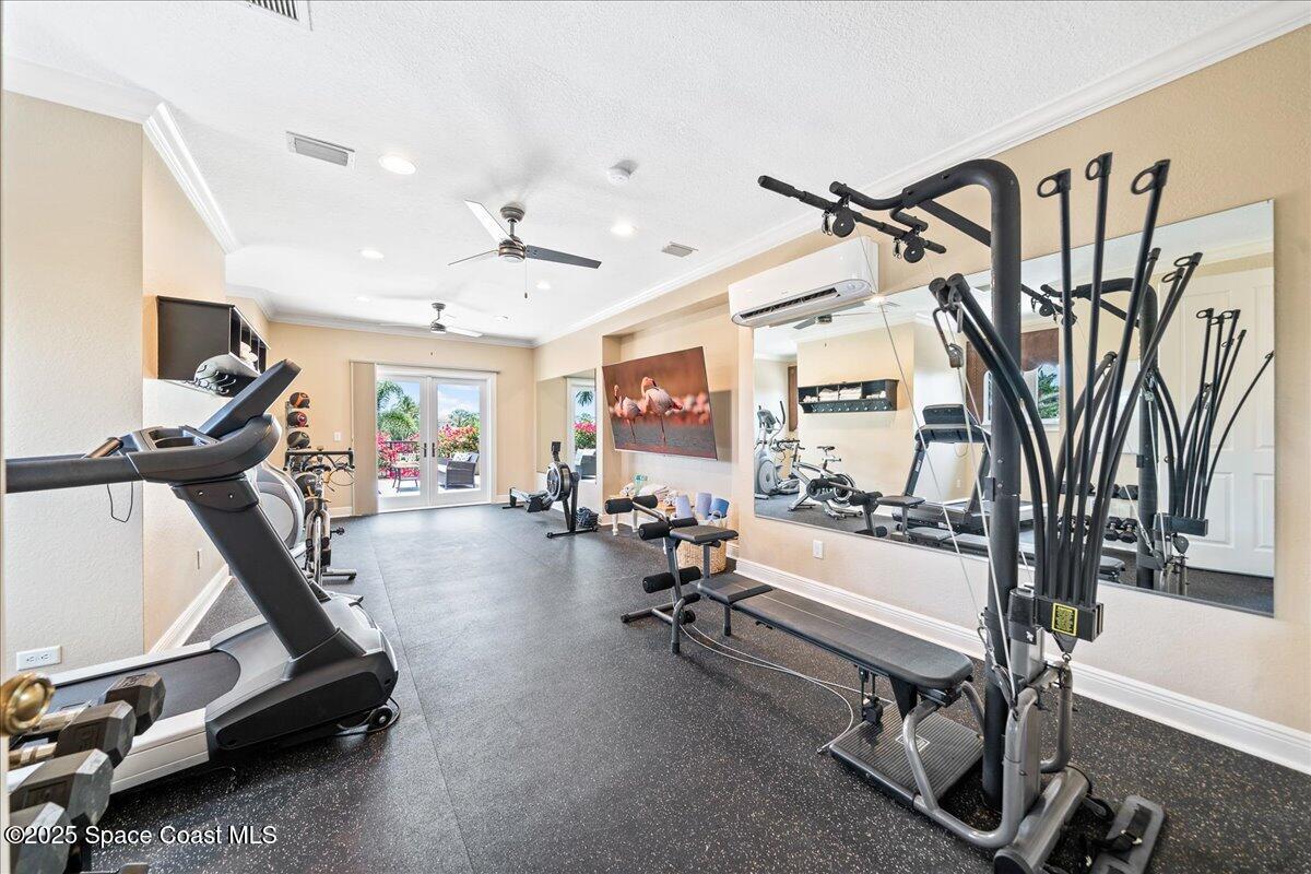 240 Lansing Island Drive