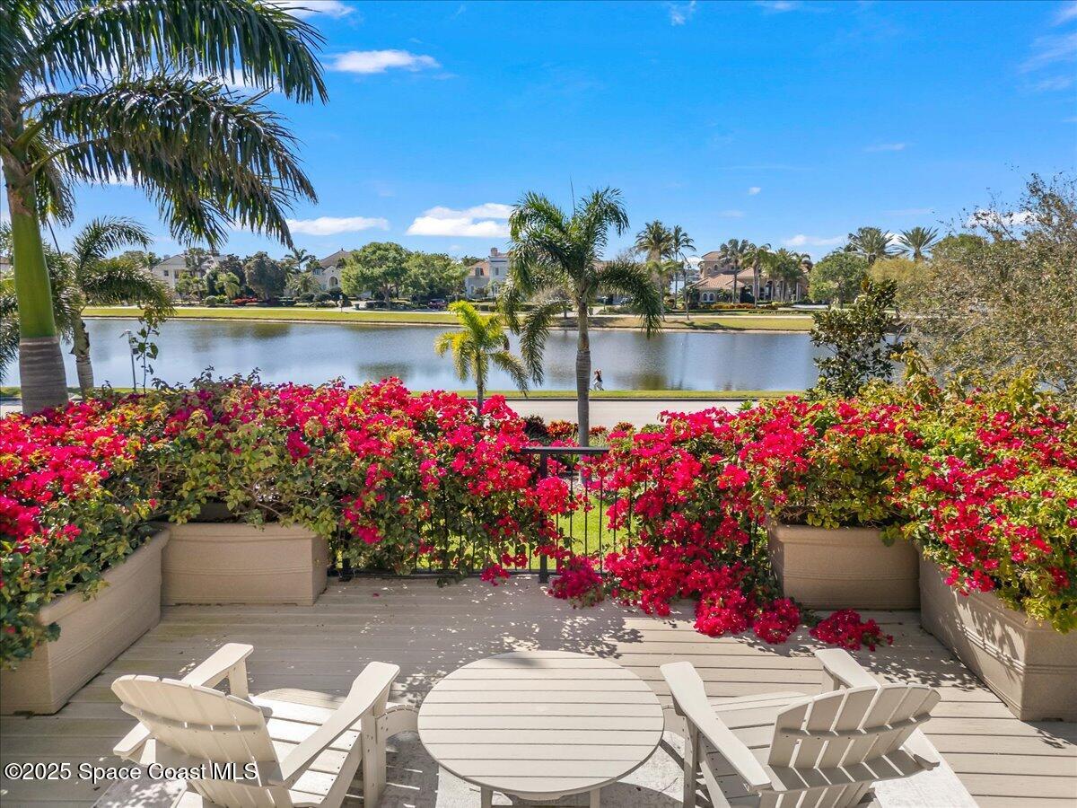 240 Lansing Island Drive