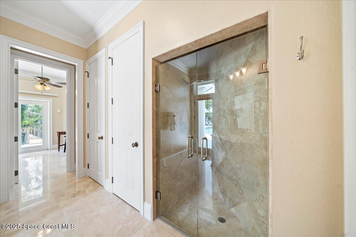 240 Lansing Island Drive