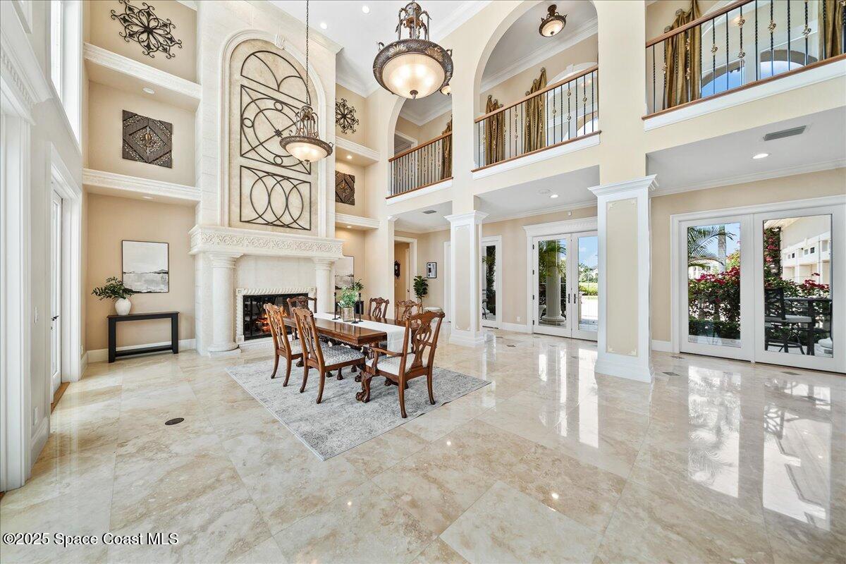 240 Lansing Island Drive