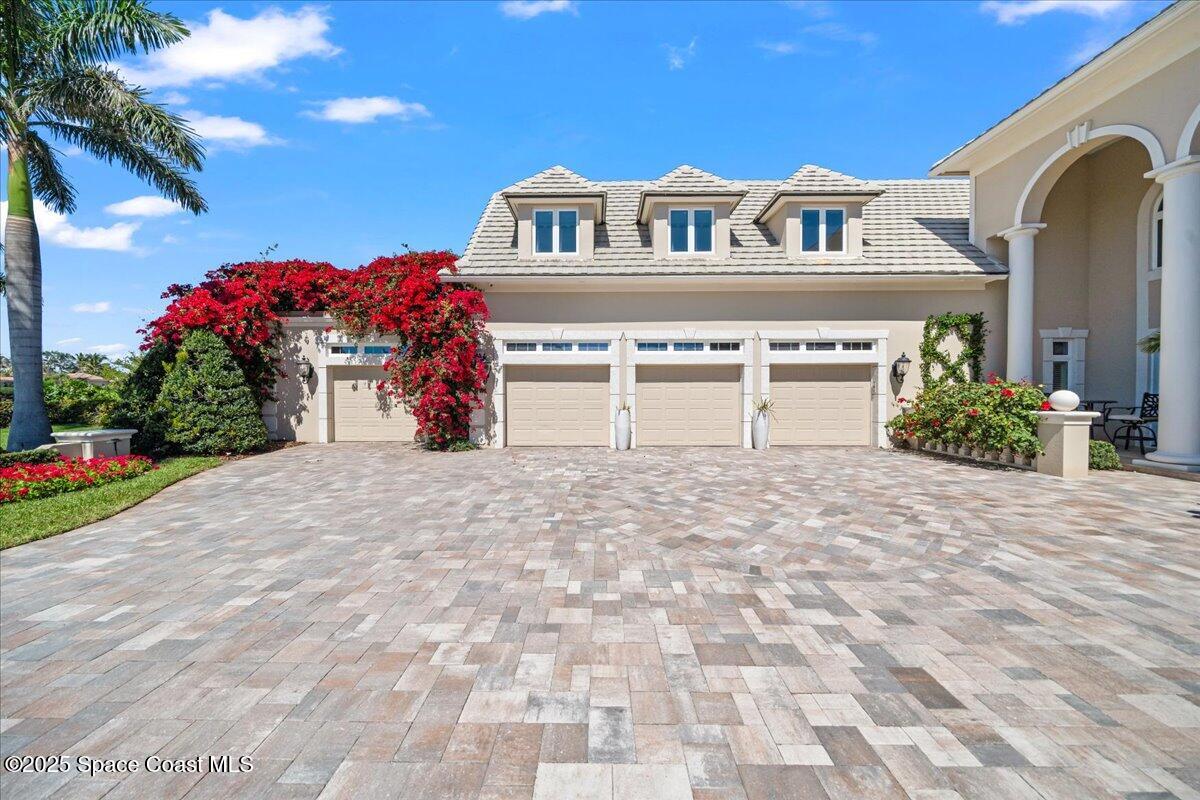 240 Lansing Island Drive