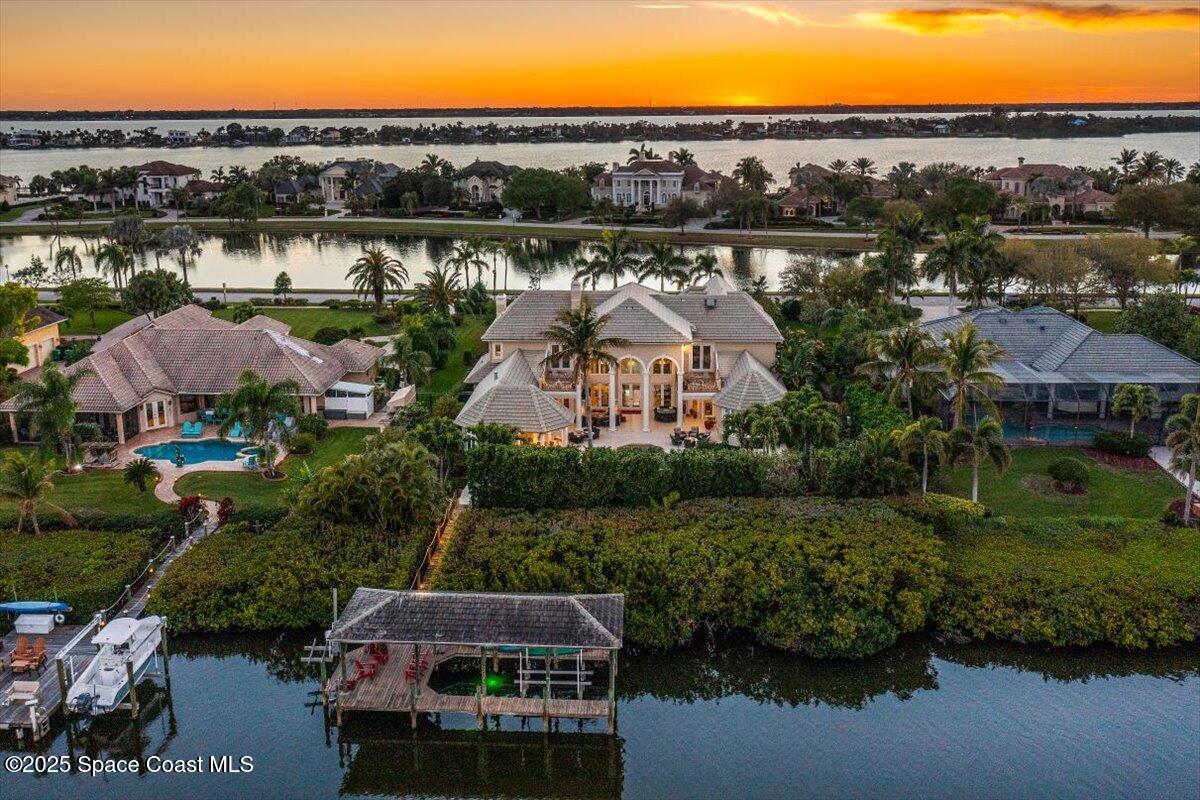 240 Lansing Island Drive