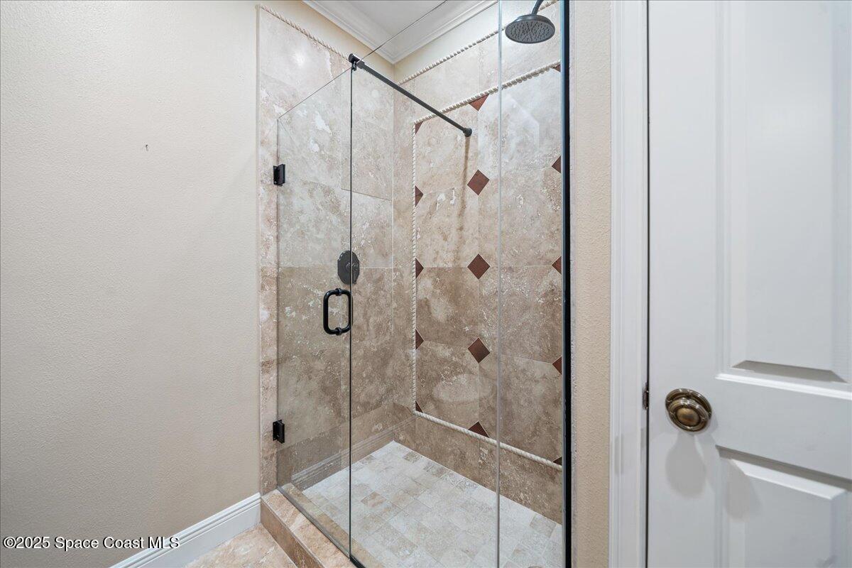 240 Lansing Island Drive