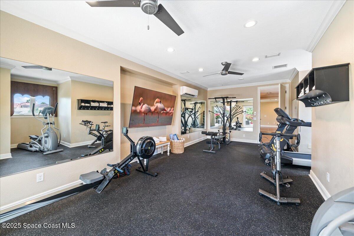 240 Lansing Island Drive