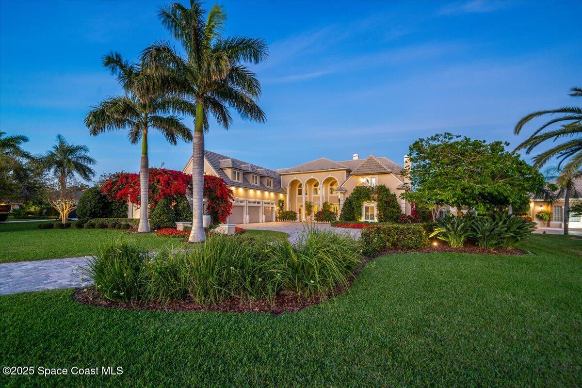 240 Lansing Island Drive