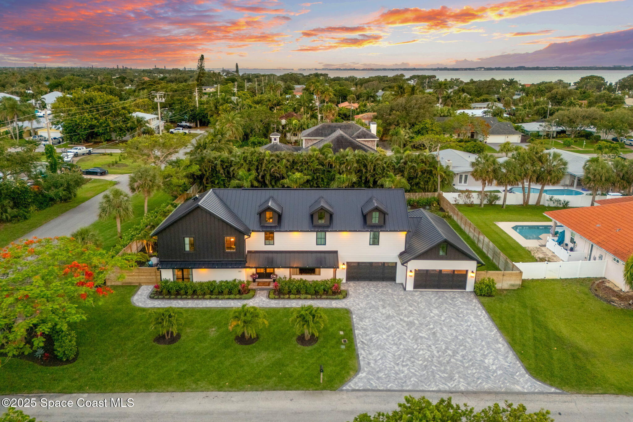 303 Deland Avenue
