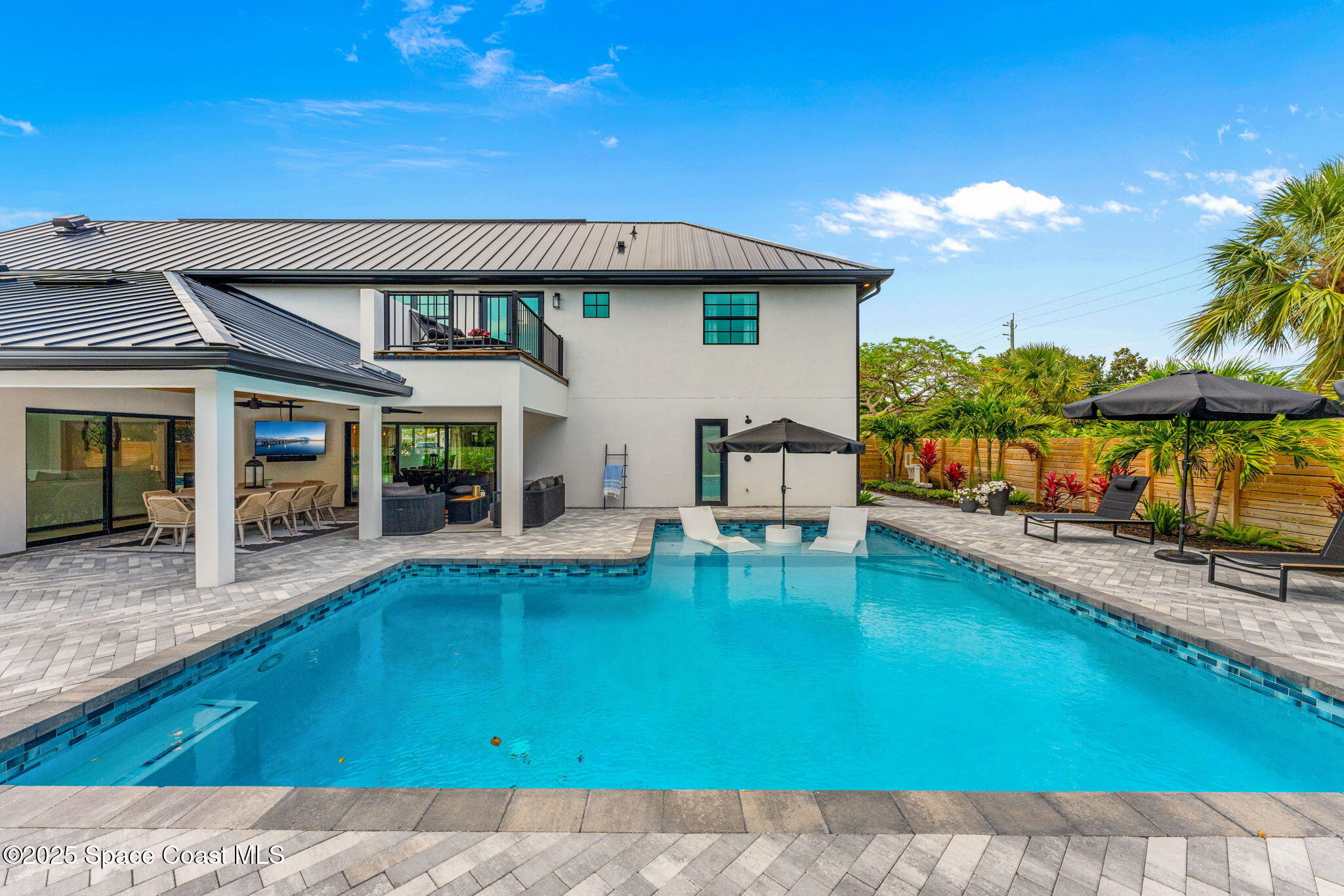 303 Deland Avenue